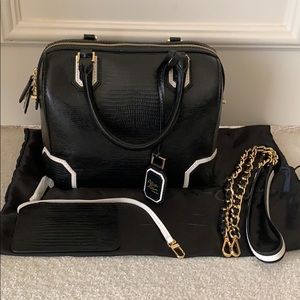 Alice + Olivia Lizard Embossed Leather Bag EUC